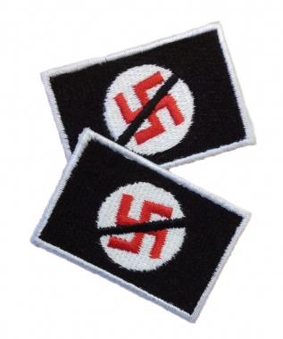 032 Anti Nazi schwarz